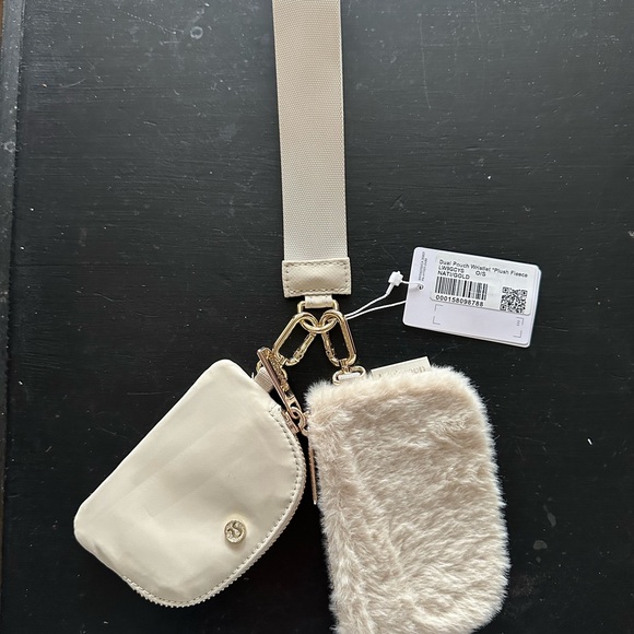 Lululemon dual pouch wristlet - Picture 2 of 2